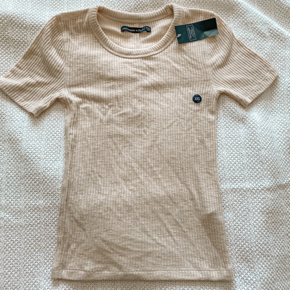 Abercrombie and Fitch Ribbed Tee - US XXS